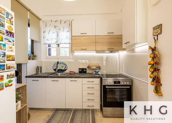 Апартаменты Thea Lassi 2 Bedroom Apartment, Garden Level Аргостолион