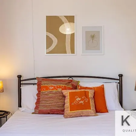 Thea Lassi 2 Bedroom Apartment, Garden Level ארגוסטולי